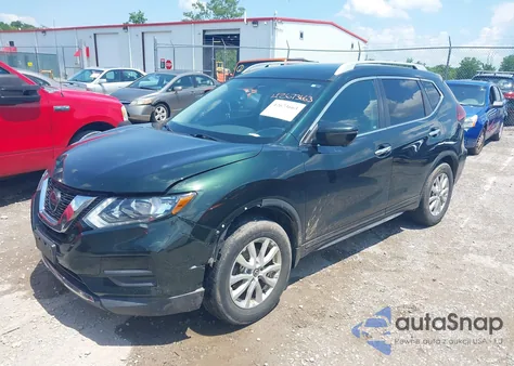 2018 Nissan Rogue Sv z USA, uszkodzony, nr VIN 5N1AT2MV4JC735248